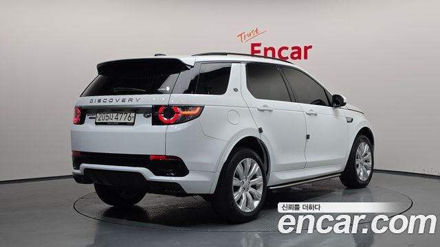 Land Rover Discovery Sport 2016 — photo 2