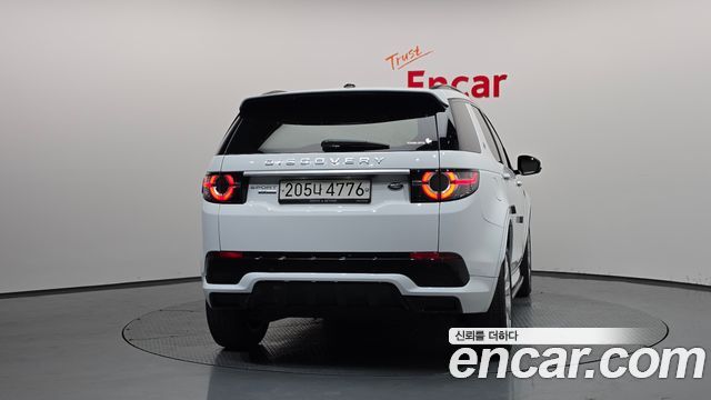 Land Rover Discovery Sport 2016 — photo 4