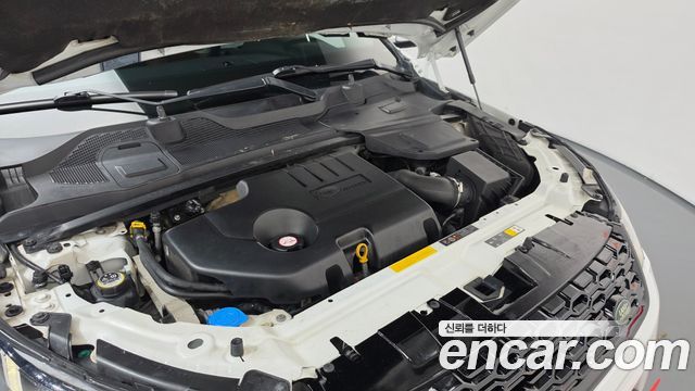 Land Rover Discovery Sport 2016 — photo 6