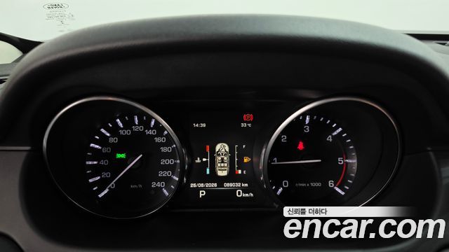 Land Rover Discovery Sport 2016 — photo 8