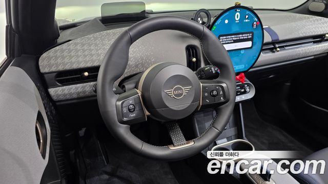Mini Cooper 2025 — photo 19