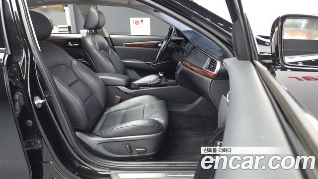 Kia K7 2016 — photo 11