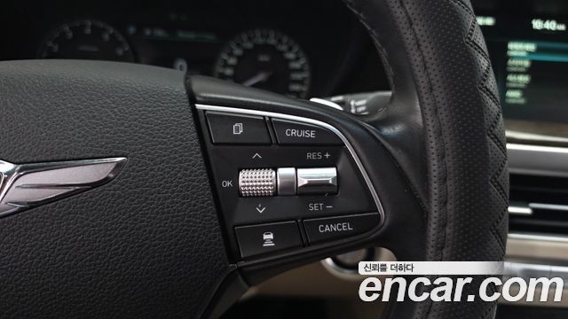 Genesis G90 2019 — photo 18