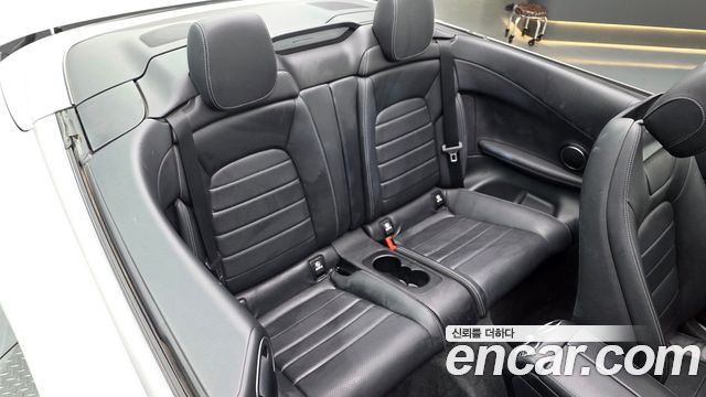Mercedes-Benz C-Class 2020 — photo 15