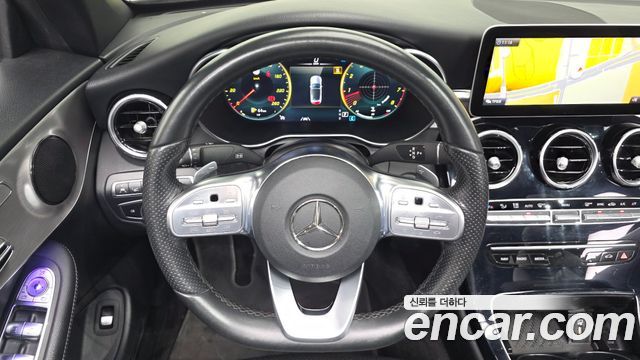 Mercedes-Benz C-Class 2020 — photo 18