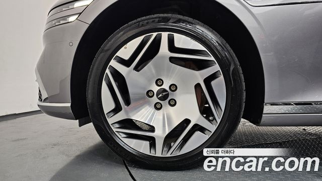 Genesis G90 2023 — photo 5