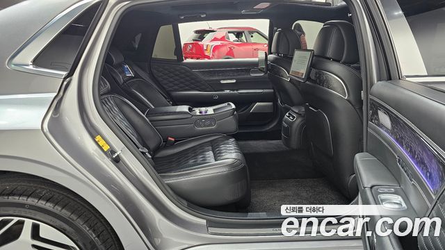 Genesis G90 2023 — photo 12