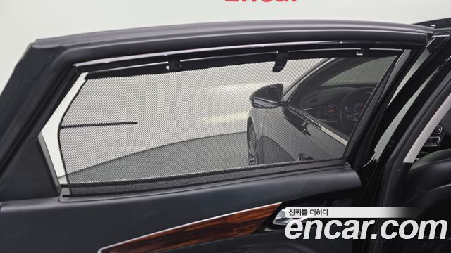 Kia K7 2016 — photo 18