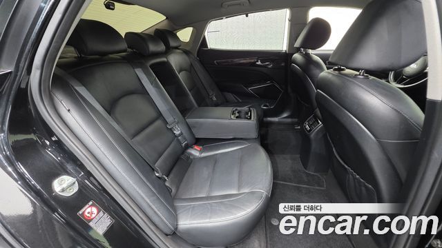 Kia K7 2016 — photo 20