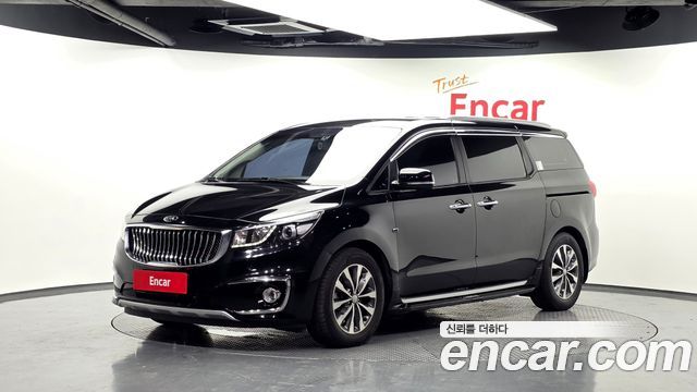 Kia Canival 2018 — photo 1