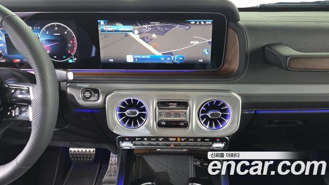 Mercedes-Benz G-Class 2026 — photo 20