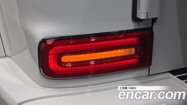 Mercedes-Benz G-Class 2026 — photo 9