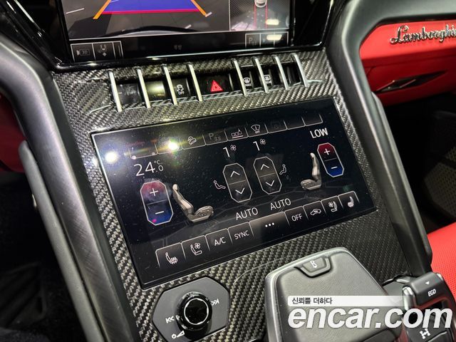 Lamborghini Urus 2021 — photo 10