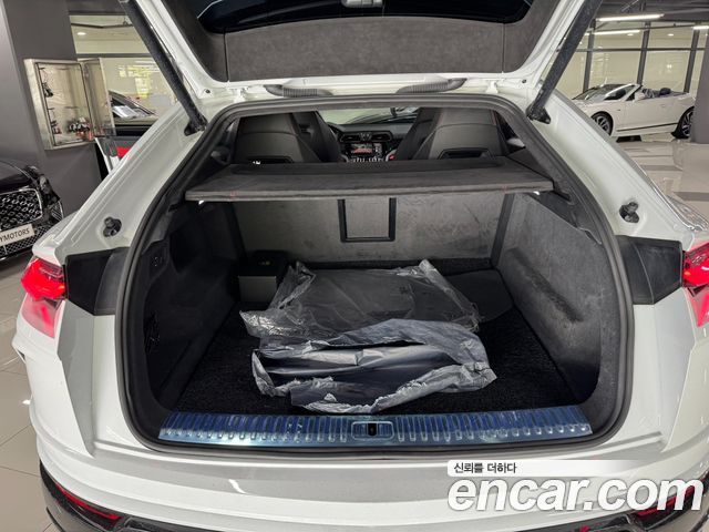 Lamborghini Urus 2021 — photo 15