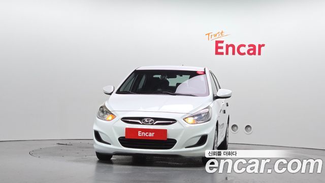 Hyundai Accent 2015 — photo 3