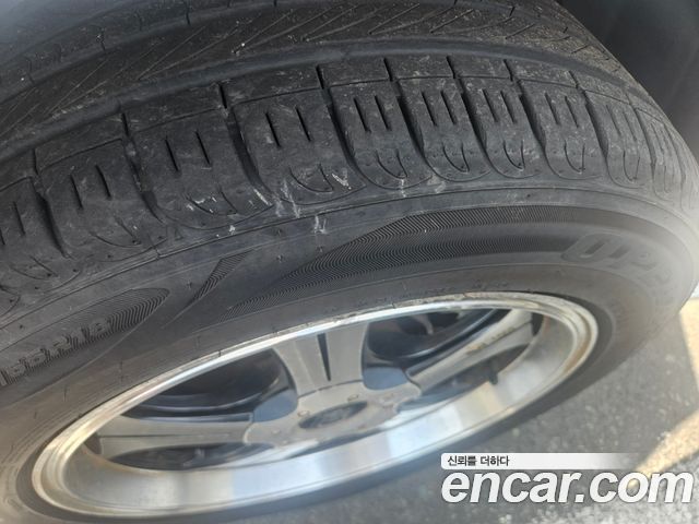 Kia Canival 2012 — photo 10