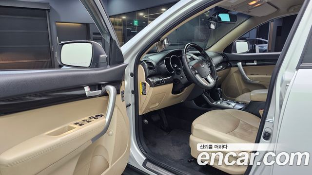 Kia Sorento 2012 — photo 13