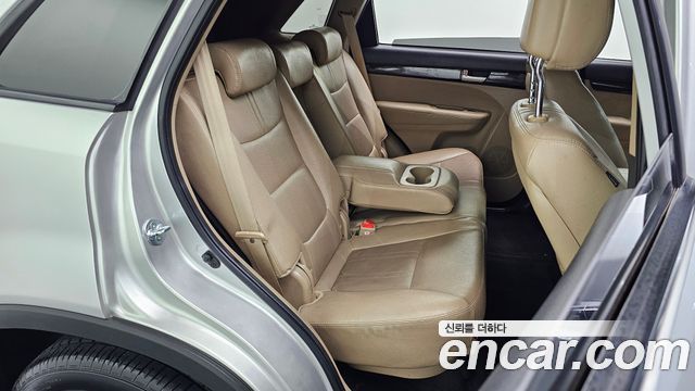 Kia Sorento 2012 — photo 17
