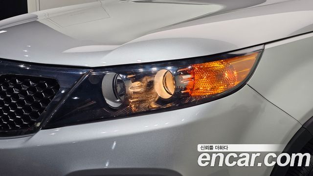 Kia Sorento 2012 — photo 8
