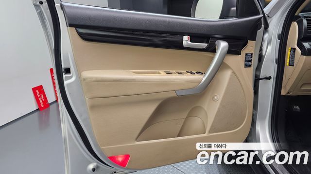 Kia Sorento 2012 — photo 14