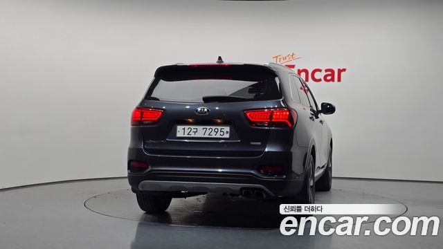 Kia Sorento 2019 — photo 4