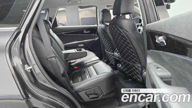 Kia Sorento 2019 — photo 17
