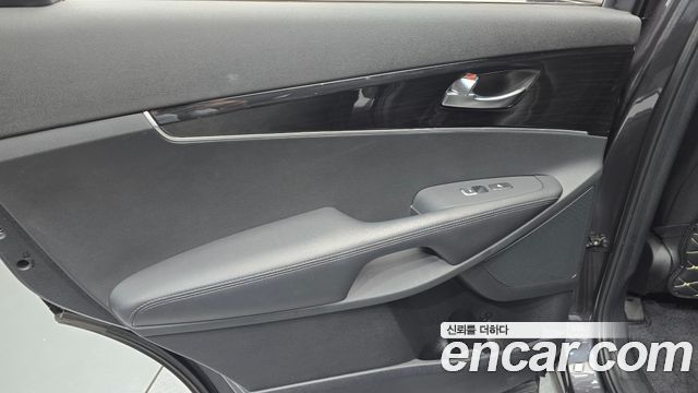 Kia Sorento 2019 — photo 15
