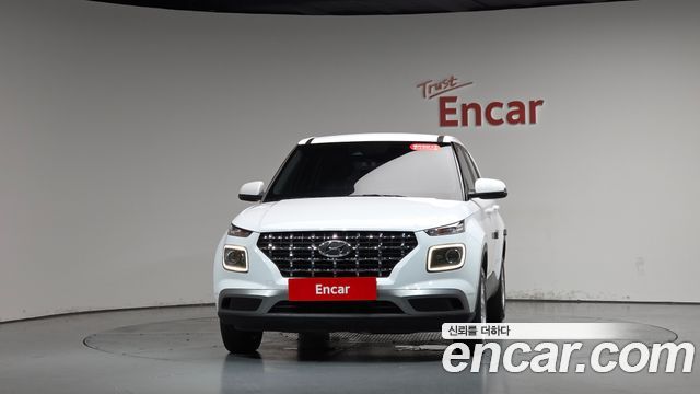 Hyundai Venue 2022 — photo 3