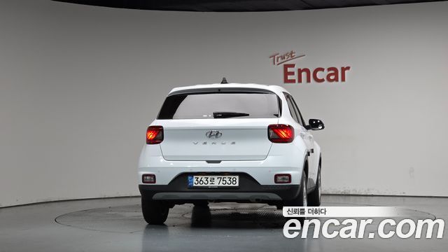 Hyundai Venue 2022 — photo 4