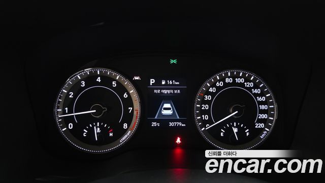 Hyundai Venue 2022 — photo 11