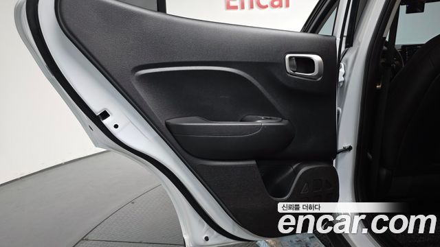 Hyundai Venue 2022 — photo 15
