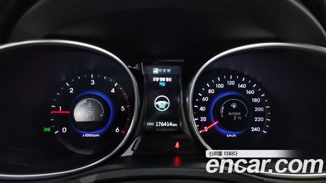 Hyundai Santafe 2014 — photo 11