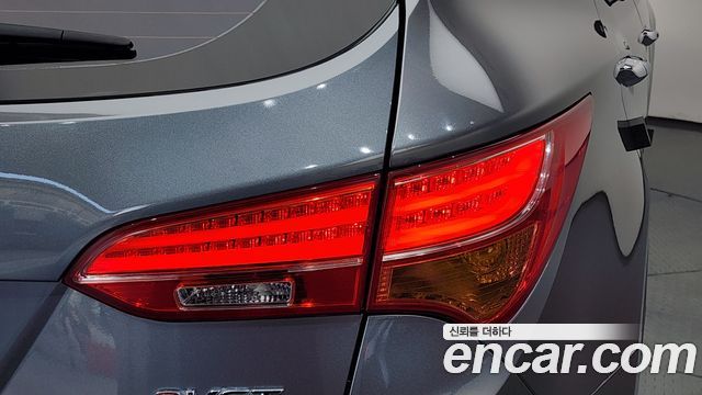 Hyundai Santafe 2014 — photo 9