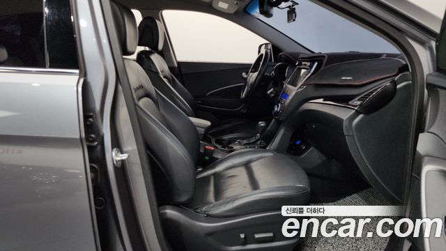 Hyundai Santafe 2014 — photo 16