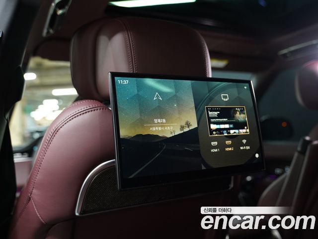 Land Rover Range Rover 2023 — photo 19