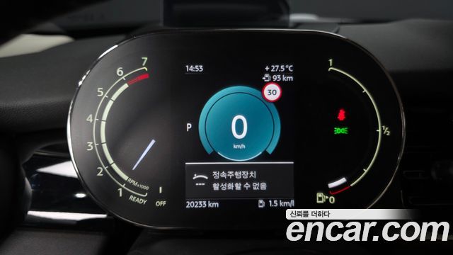 Mini Cooper 2024 — photo 8