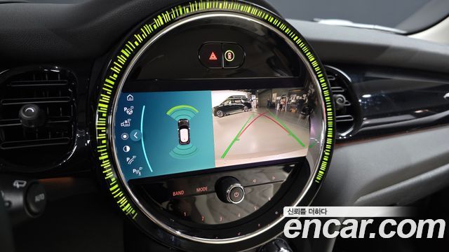 Mini Cooper 2024 — photo 15
