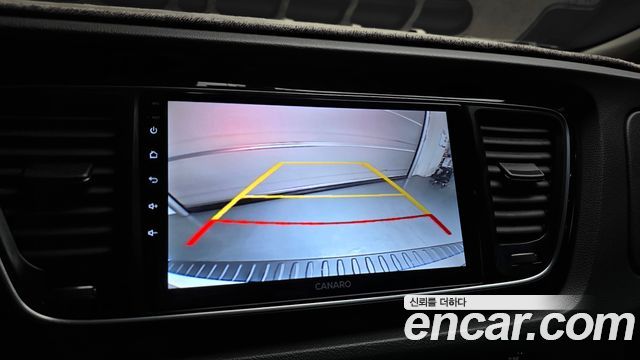 Kia Canival 2015 — photo 15