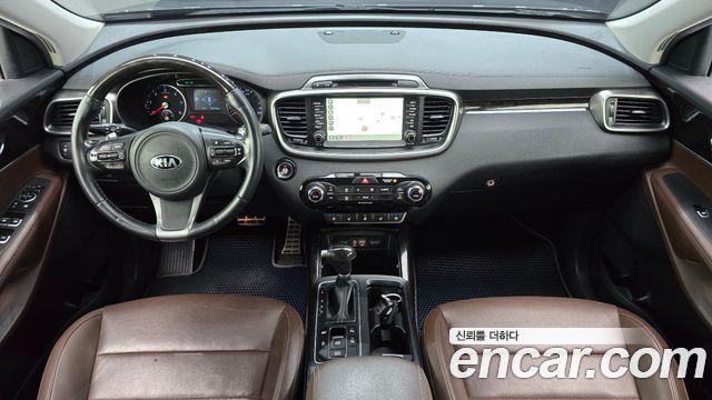 Kia Sorento 2017 — photo 10