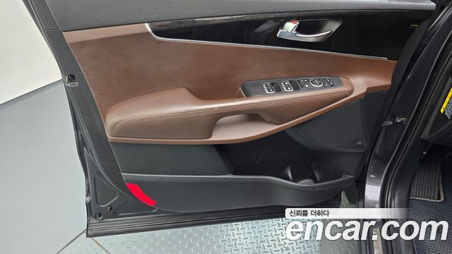 Kia Sorento 2017 — photo 14