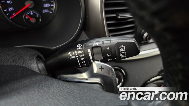 Kia Sorento 2017 — photo 28