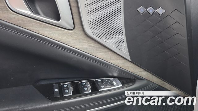 Kia K8 2022 — photo 17