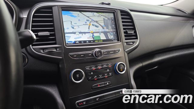 Renault Korea SM6 2022 — photo 17