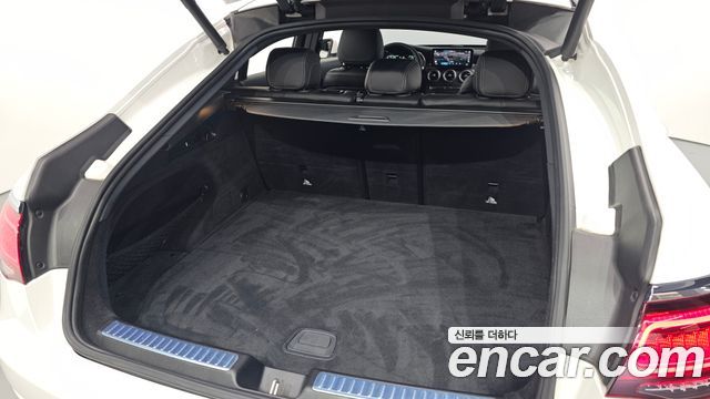 Mercedes-Benz GLC-Class 2021 — photo 32