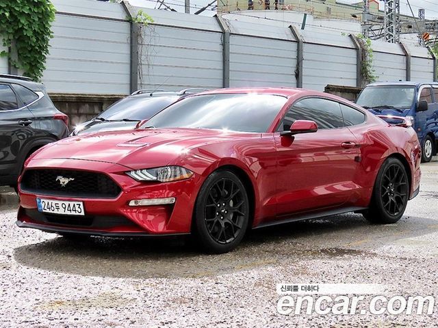 Ford Mustang 2018 — photo 2