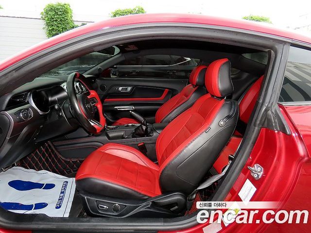Ford Mustang 2018 — photo 5
