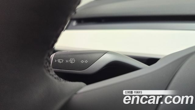 Tesla Model Y 2024 — photo 24