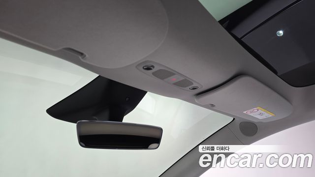 Tesla Model Y 2024 — photo 25