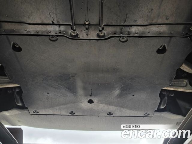 Tesla Model Y 2024 — photo 33