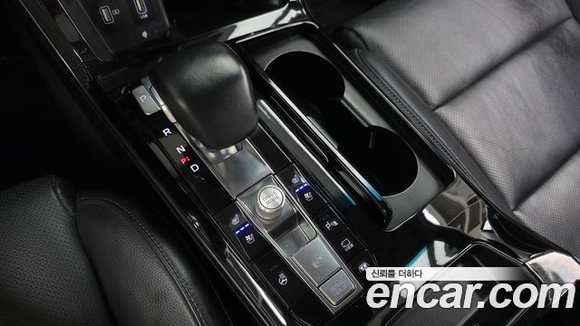 Kia K7 2020 — photo 9